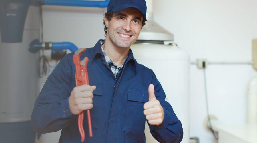 Expert burst pipe repair services in Gilbertville, IA